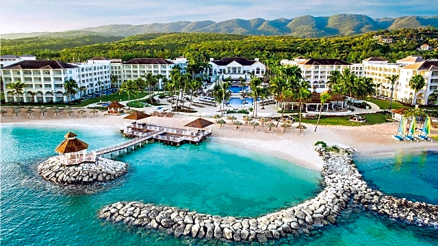 Hyatt Ziva Rose Hall - All Inclusive