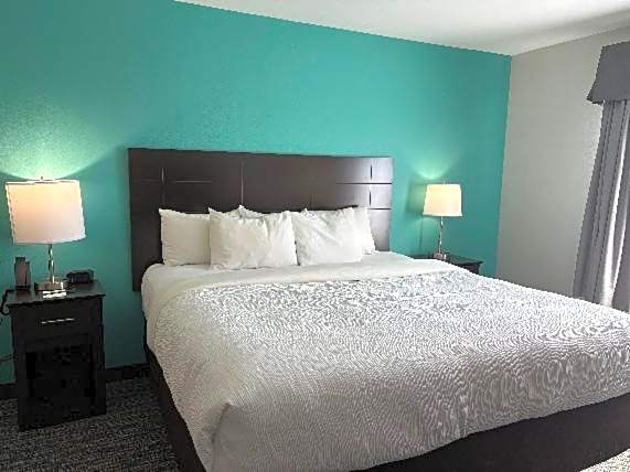 Quality Inn & Suites Houma