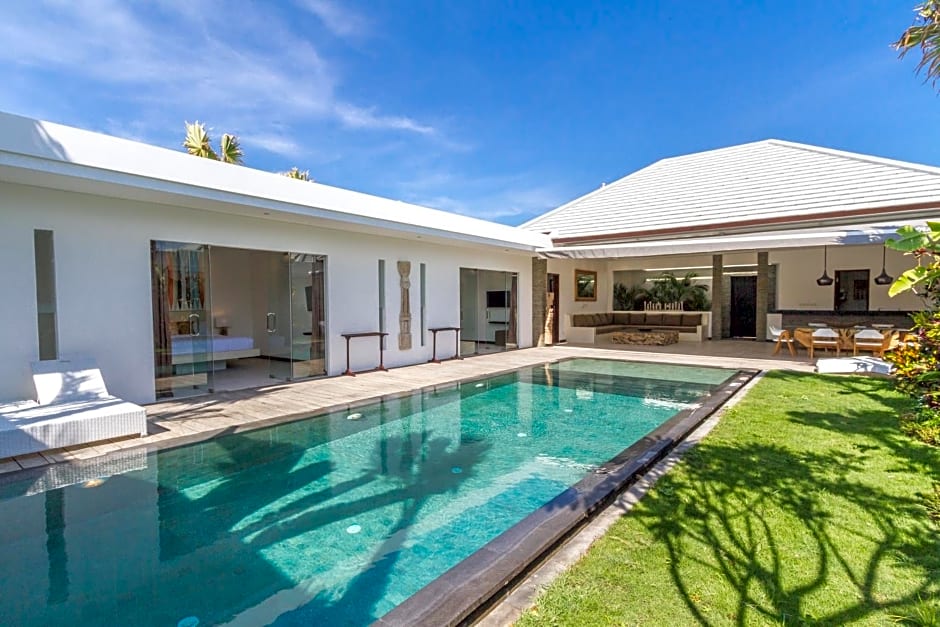 Villa Nala - Amazing 3-Bedroom in Seminyak