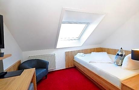 Single Room with Bathroom