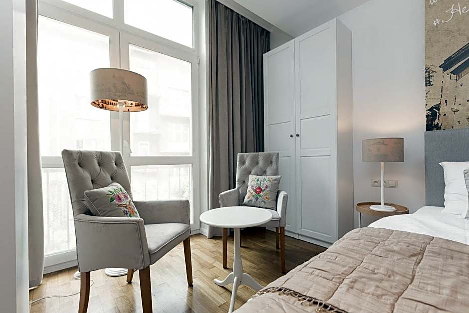 AVANTI Home