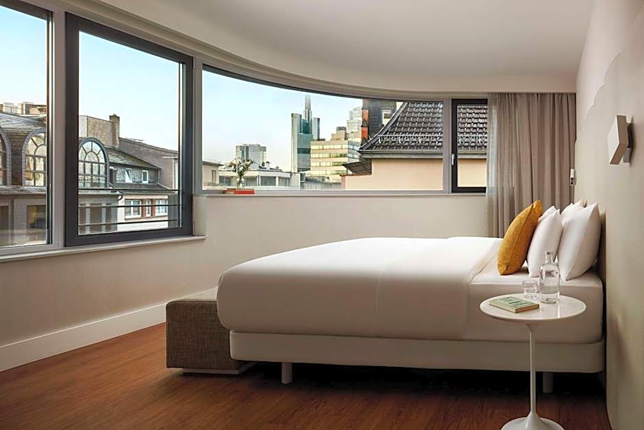 Avani Frankfurt City Hotel