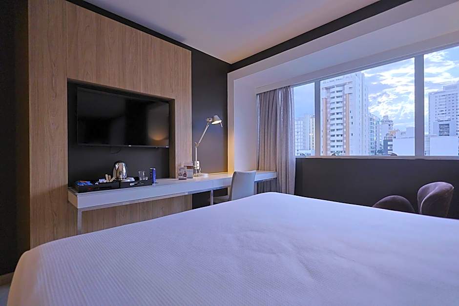 eSuites Savassi Toscanini