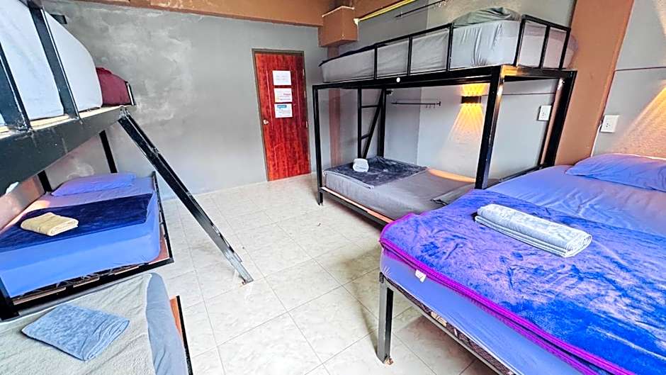 DC Hostel Haad Rin