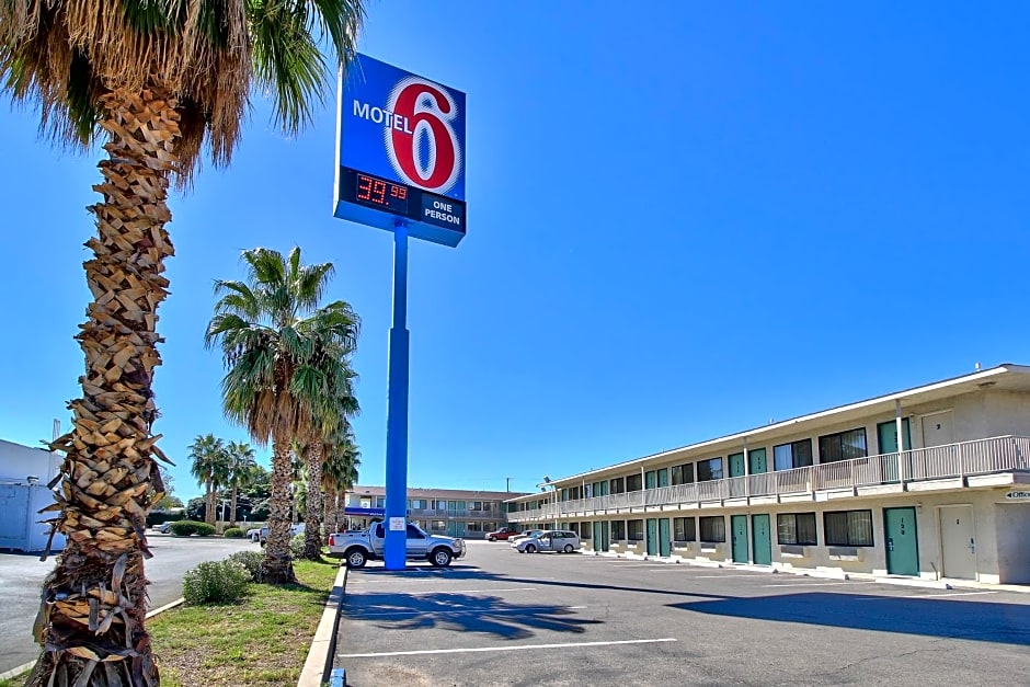 Motel 6-Nogales, AZ - Mariposa Road