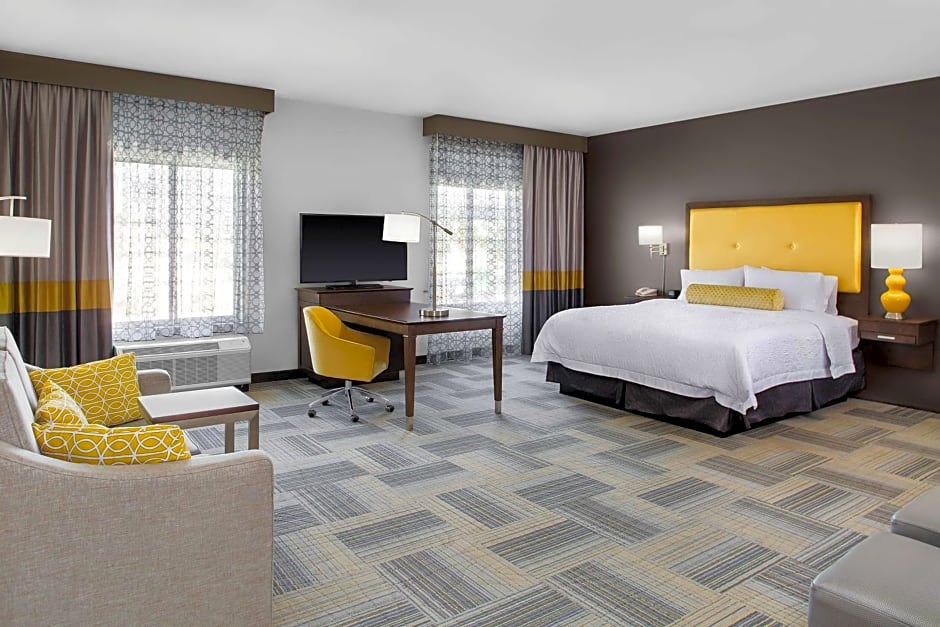 Hampton Inn By Hilton & Suites Los Angeles/Hollywood, CA