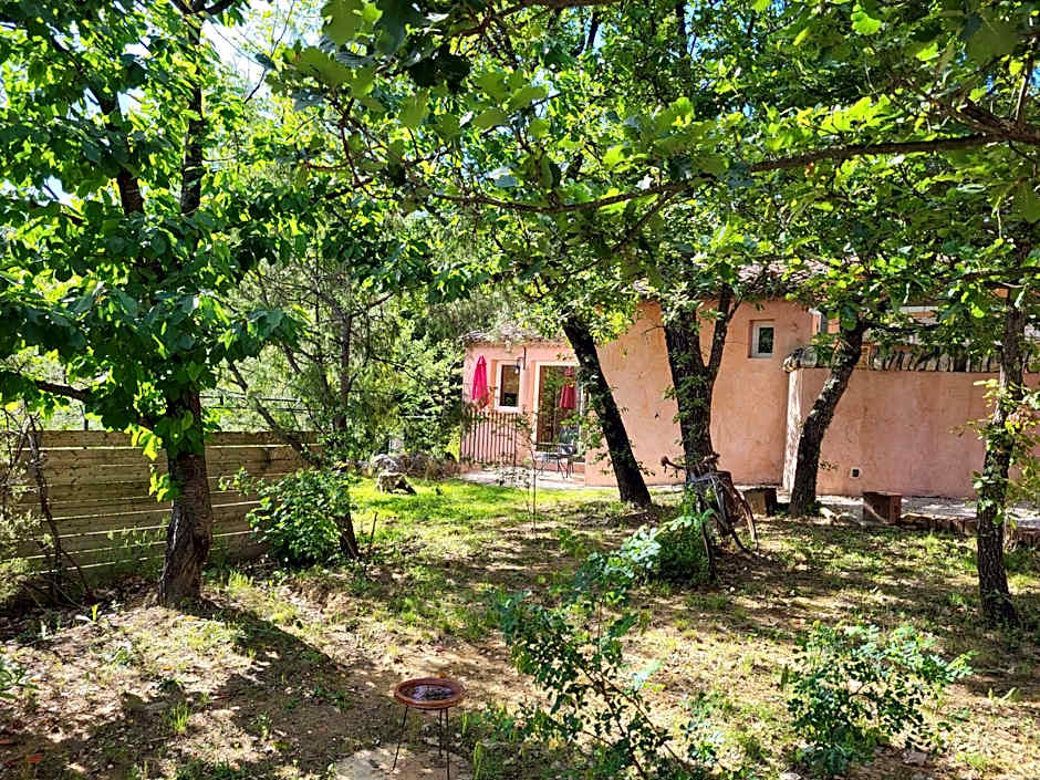 Studios et Gite La Sauvasse