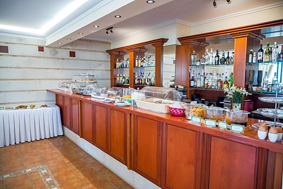 Andreolas Luxury Suites