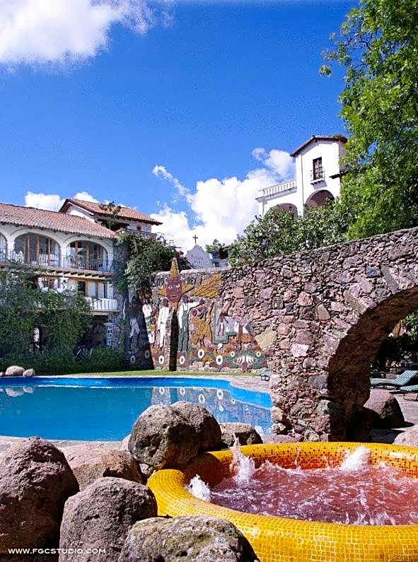 Posada de la Mision, Hotel Museo y Jardin