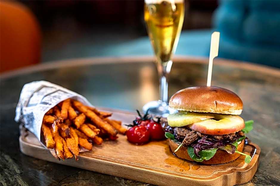 Radisson Blu Media Harbour Hotel, Düsseldorf