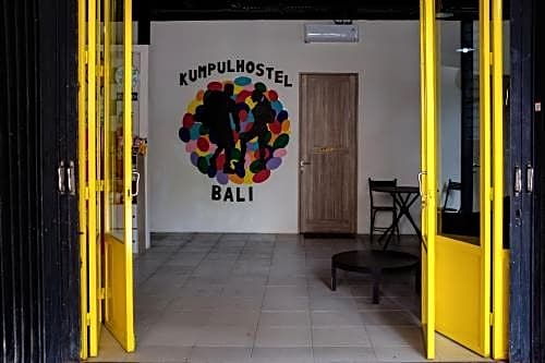 Kumpul Hostel Kuta