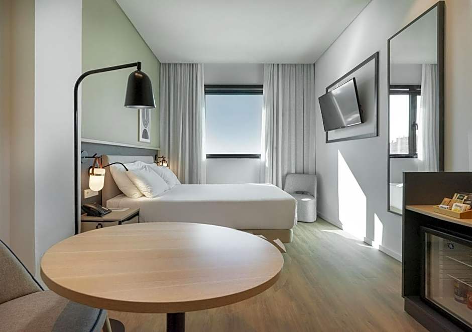 Hotel Málaga Alameda Centro Affiliated by Meliá