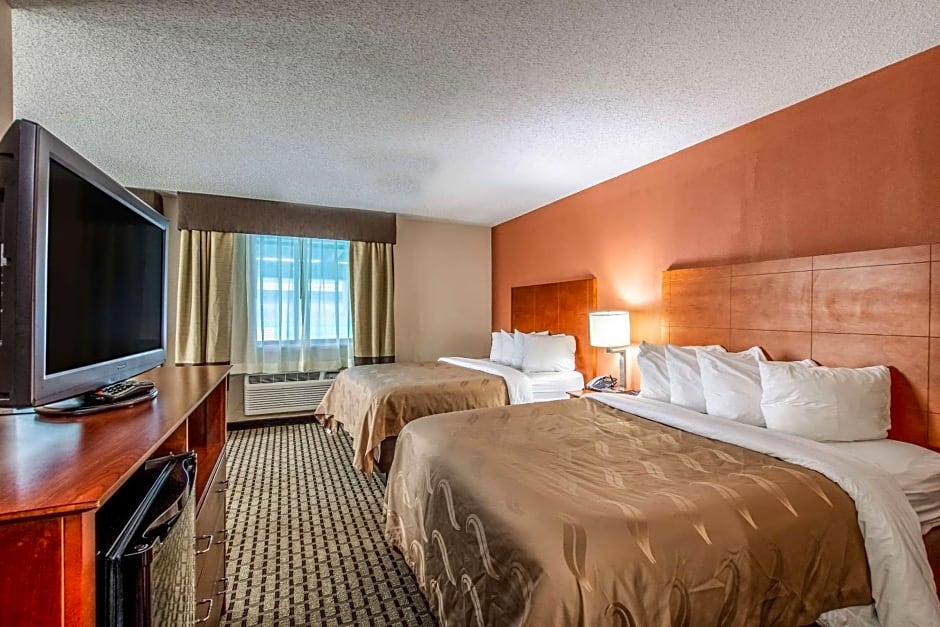 Country Inn & Suites By Radisson, Muskegon, MI