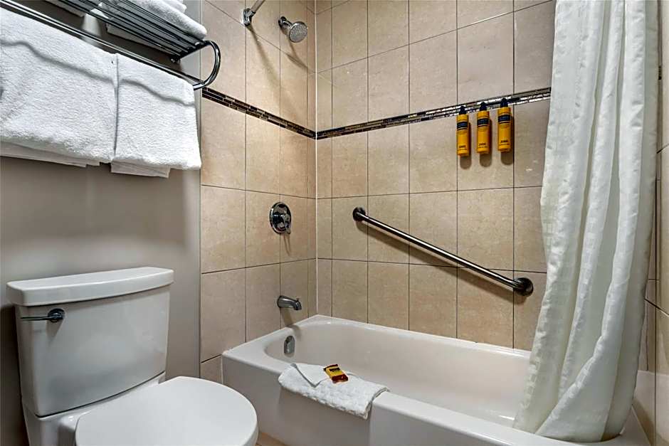 Best Western Plus Burnaby Hotel