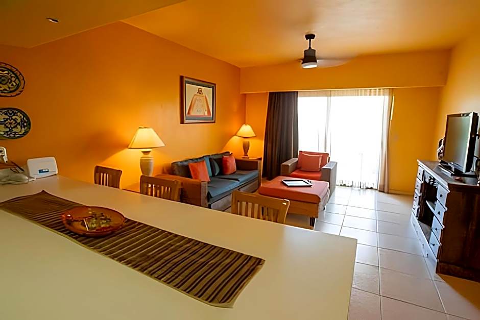 Grand Marina Villas