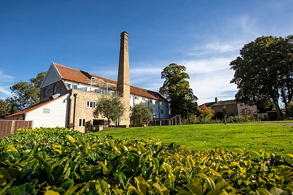 Tuddenham Mill Luxury Hotel
