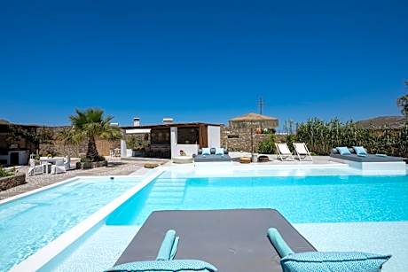 Suite with Pool View