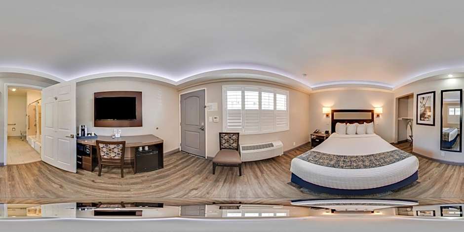 Inn at 50 Long Beach Convention Center