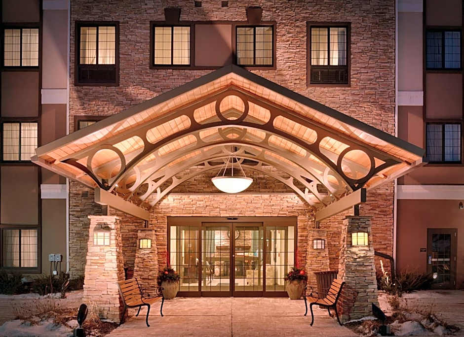 Staybridge Suites Omaha 80th and Dodge By IHG