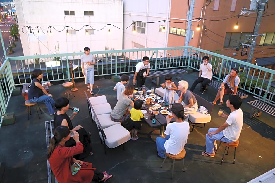 Y Pub & Hostel Tottori