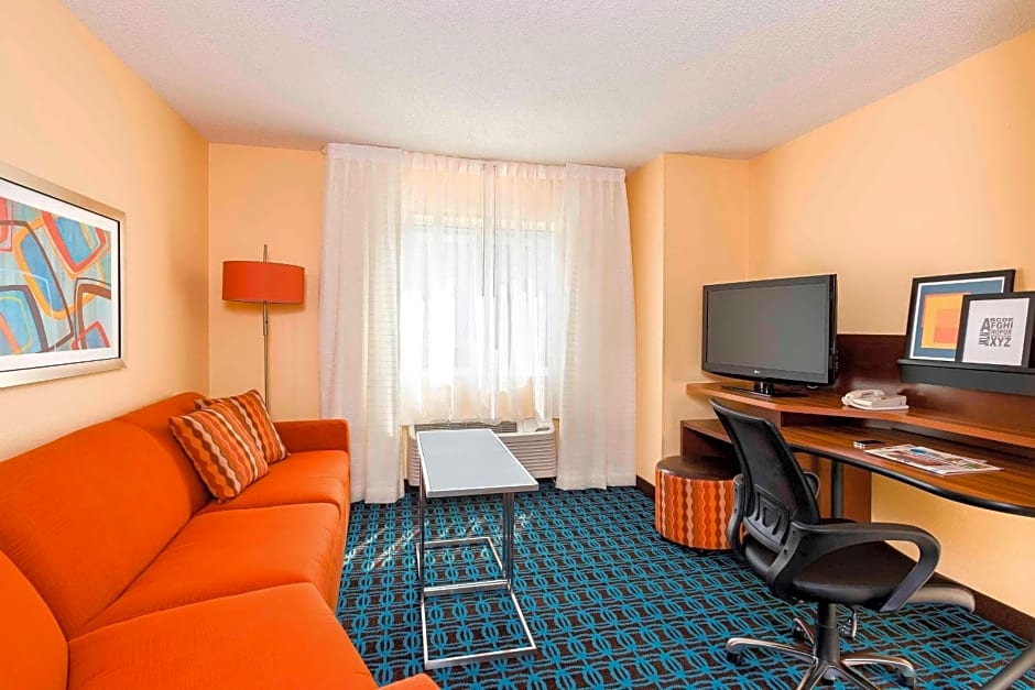 Fairfield Inn & Suites Holland