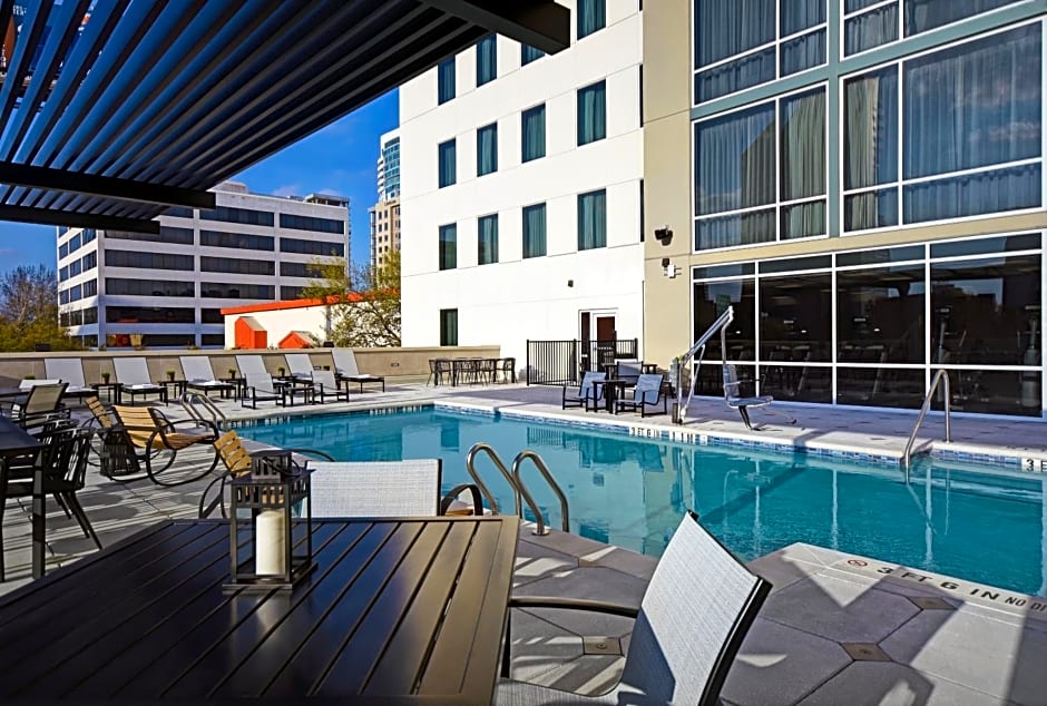 Staybridge Suites Houston Galleria Area