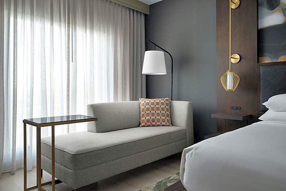 Photo 1 of 6 of Larger 1 King Bed and 2 Queen Beds Guestroom