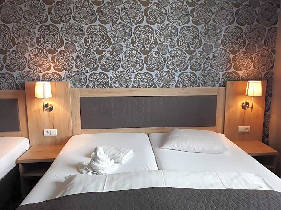 Hotel Rozvoj