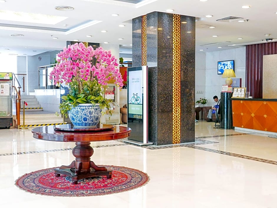 Shaanxi Business Hotel