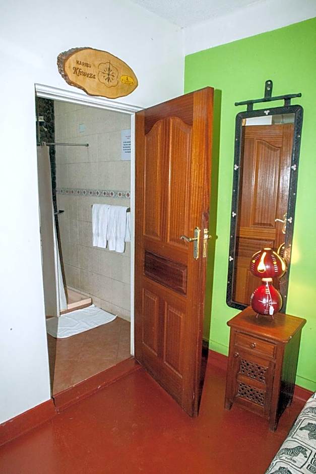 Khweza Bed and Breakfast