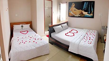 Comfort Triple Room