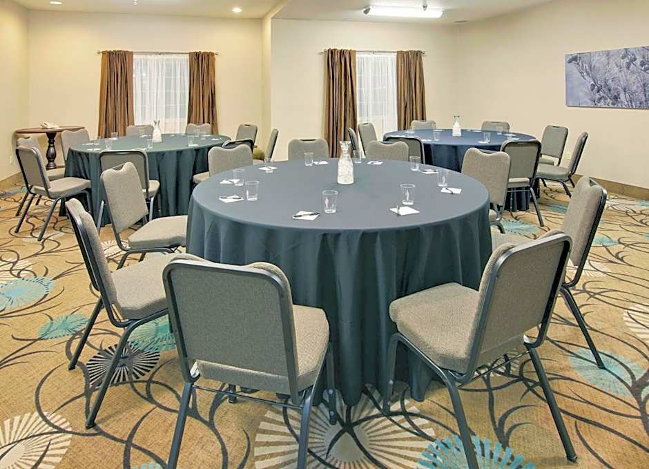 Holiday Inn Express Monticello By IHG