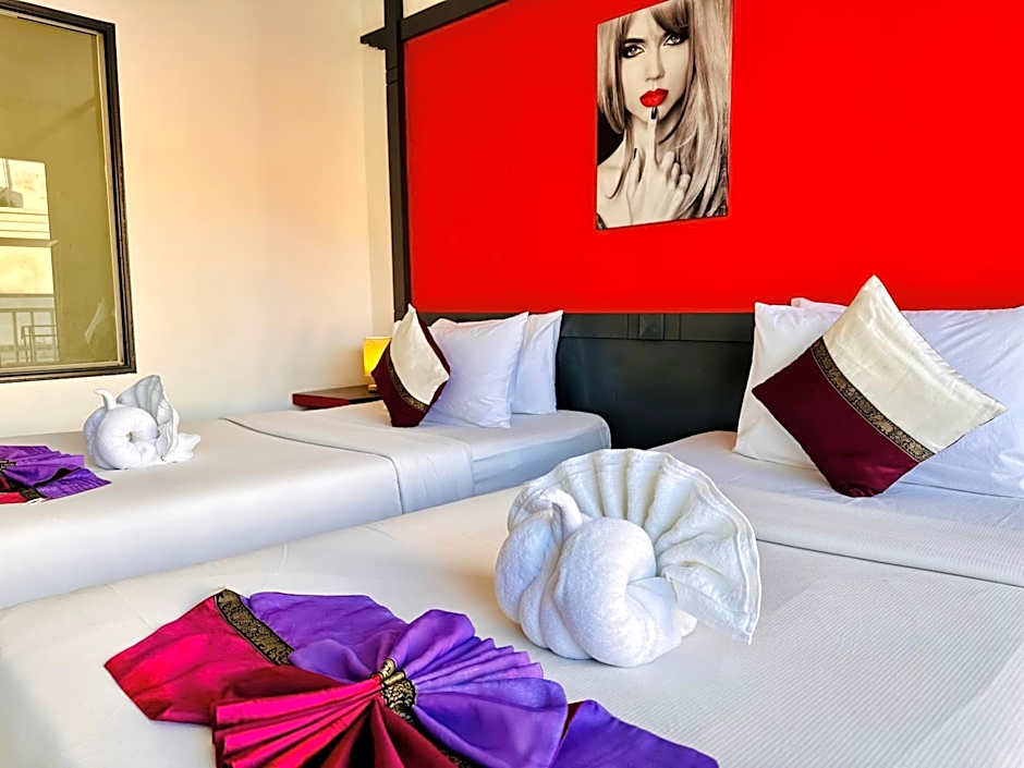 Hotel Baya Phuket - Rooftop Pool, Next to Food Market & Steps to Beach