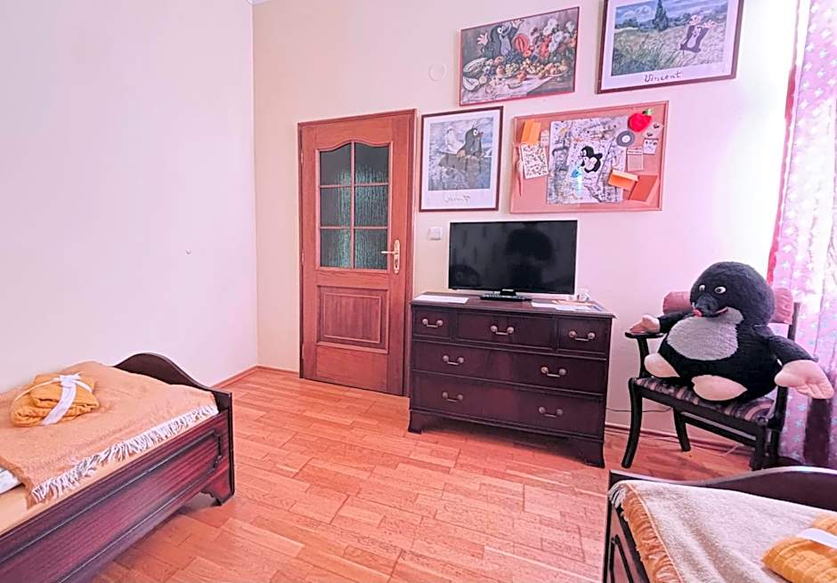 KRTEK , 2 Beds, Theme Room, Free Parking