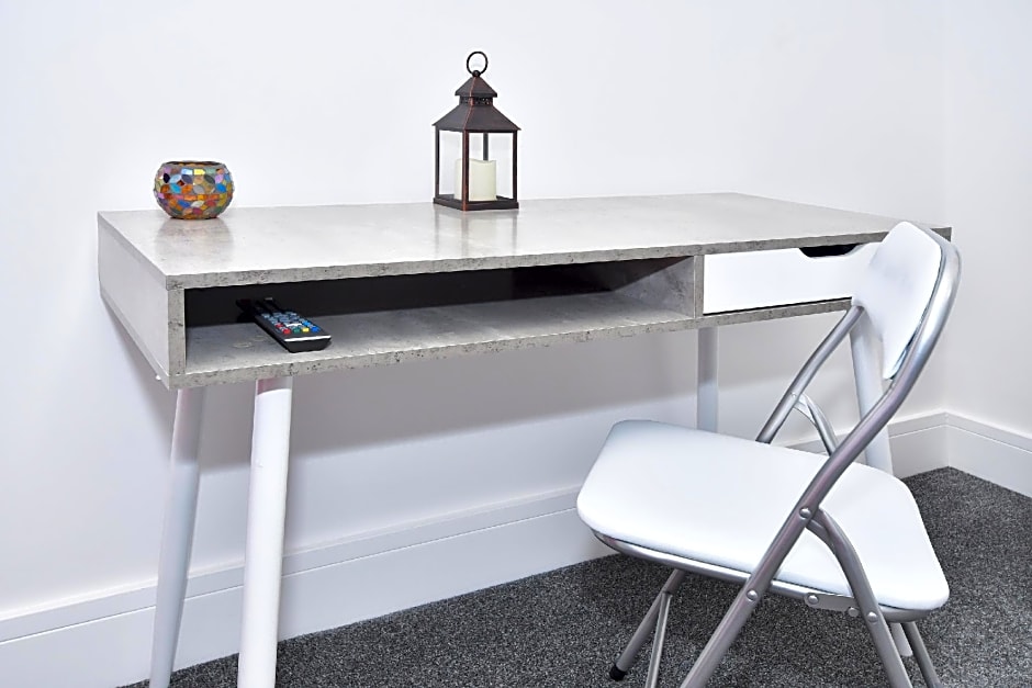 Townhouse @ 42 Minshull New Road Crewe