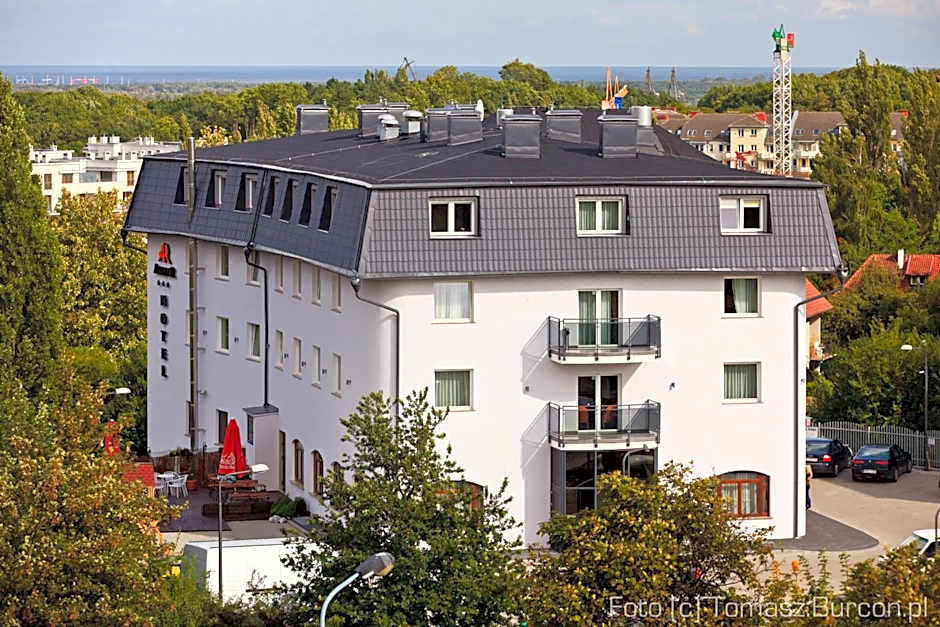 Amber Hotel