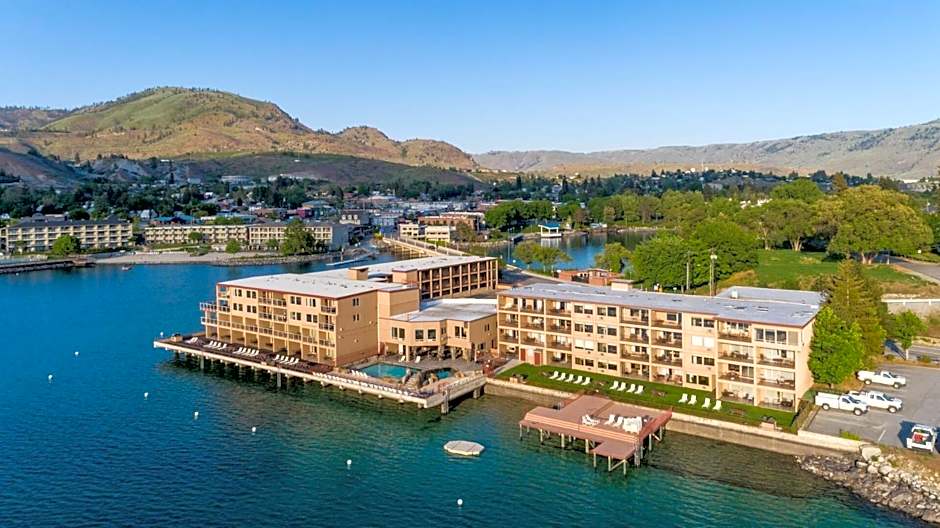 Grandview Lake Chelan- Waterfront View, Pool, Hot tub, Golf, 1 Min To Downtown