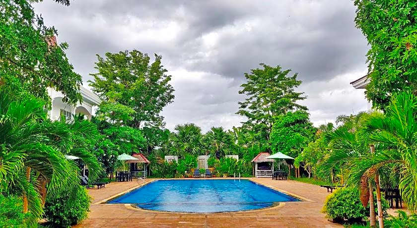 Glorious Hotel & Spa