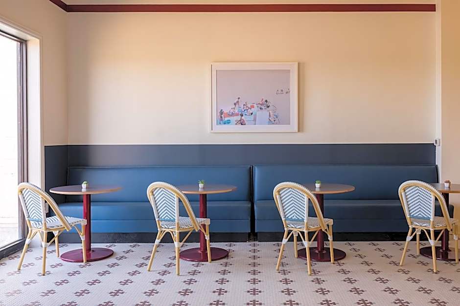 Mulberry, a Wyndham Hotel