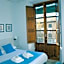 La Perla Granada Suites
