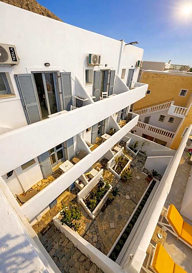 Zacharakis Studios