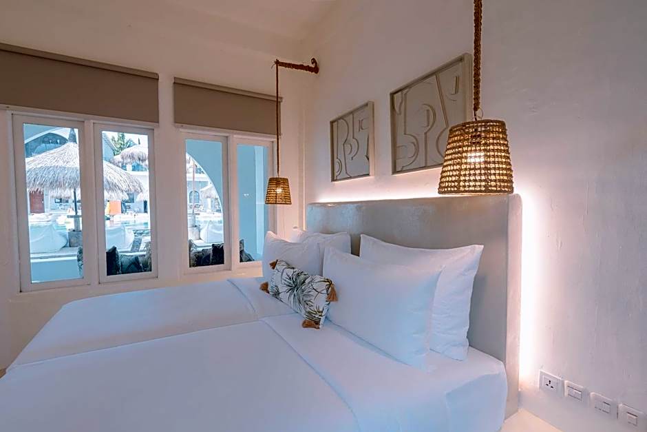 El Tropico Boutique Hotel