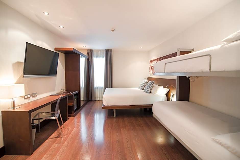 Petit Palace Marques Santa Ana