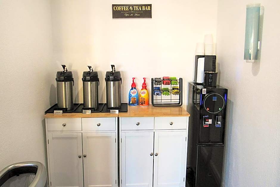 Capri Suites Anaheim