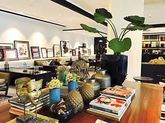 Fortune Bond Hotel