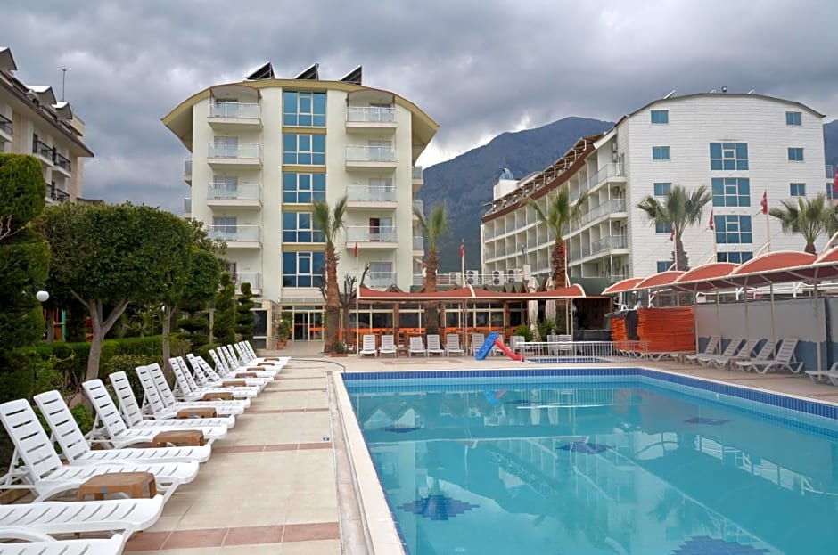 Lims Bona Dea Beach Hotel