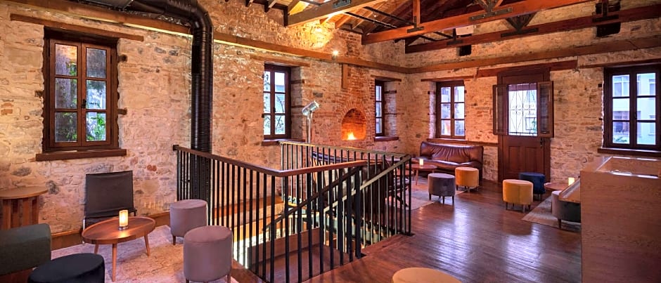 DoubleTree By Hilton Kusadasi