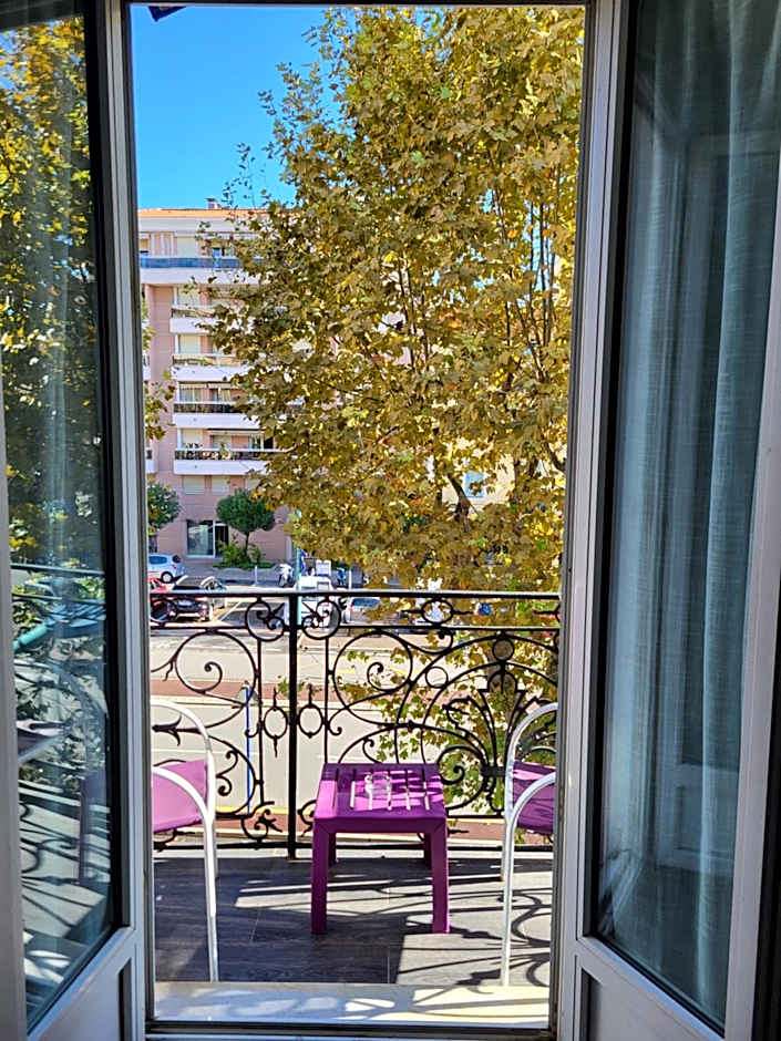 Hotel Parisien
