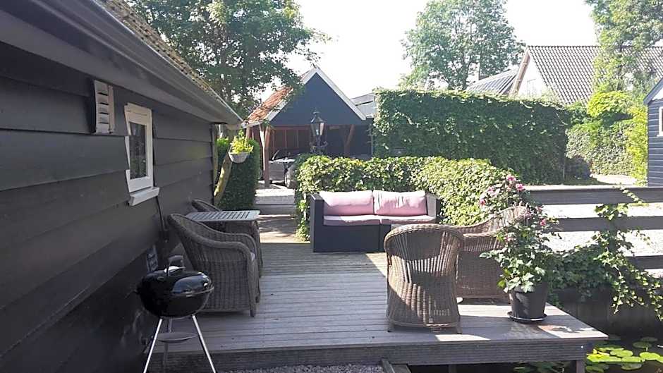 d'Oude Herbergh, vakantiehuizen aan het water