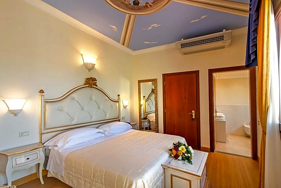 Porta Faenza Hotel